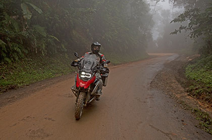 Viajar en moto, en ruta